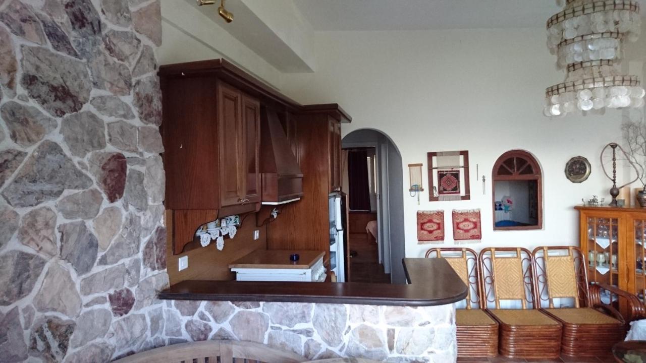 Το Πετρινο Villa Agia Marina Mikrolimanou Exterior photo